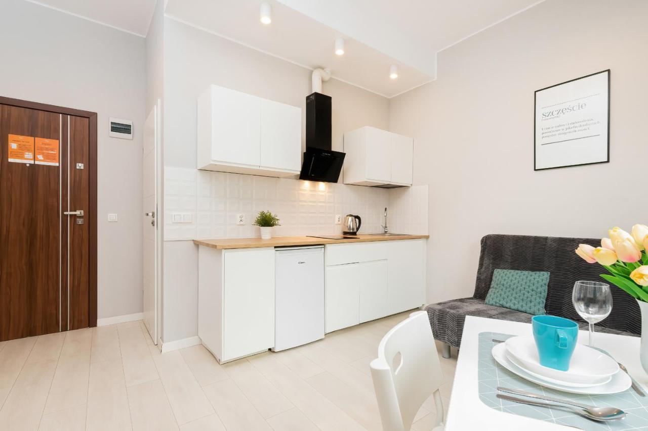 Apartments Gdynia Abrahama By Noclegi Renters Екстер'єр фото