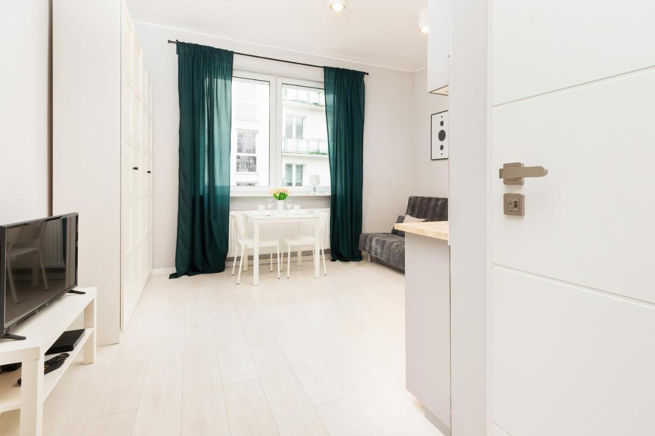 Apartments Gdynia Abrahama By Noclegi Renters Екстер'єр фото